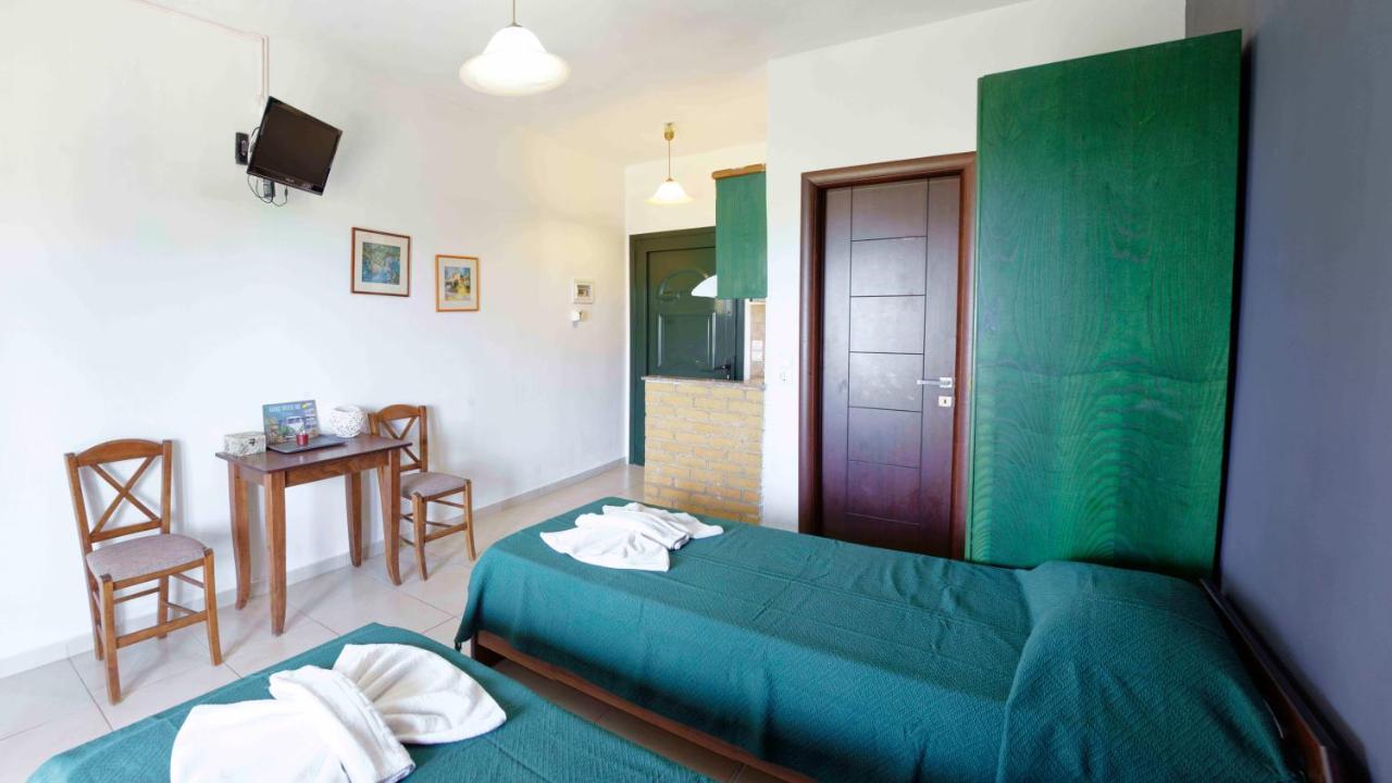 Habitat Villa Corfu Дассия Экстерьер фото