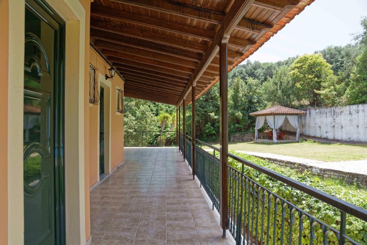 Habitat Villa Corfu Дассия Экстерьер фото